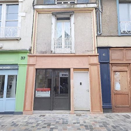 Spacieux T3 Lumineux Dans Quartier Historique Avec Wifi Redon Bagian luar foto